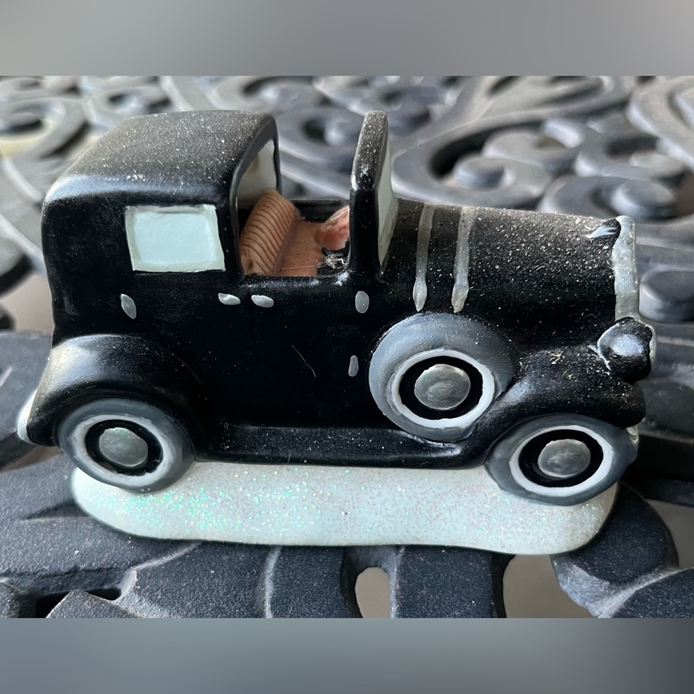 RARE It’s a Wonderful Life Sam Wainwright Limousine Figurine